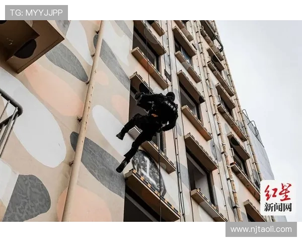 深入分析成都攀岩队边路渗透战术的独特魅力与实战应用